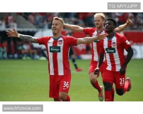 德累斯顿主场迎战汉诺威96双方争夺关键三分的激烈对决